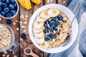 Top 10 Health Benefits of Eating Oats and Oatmeal for Breakfast – Texas Specialty Beverage Blueberry Banana Oatmeal